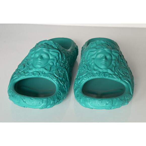 NIB $525 Versace Medusa Head Slides Pool Sandals Turquoise 12 US (45) 1005746 IT - Picture 11 of 15